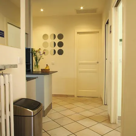 شقة Centre - With Balcony And Stunning Sea View!