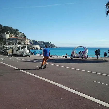 Centre - With Balcony And Stunning Sea View! نيس