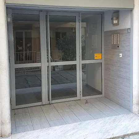 Centre - With Balcony And Stunning Sea View! ניס