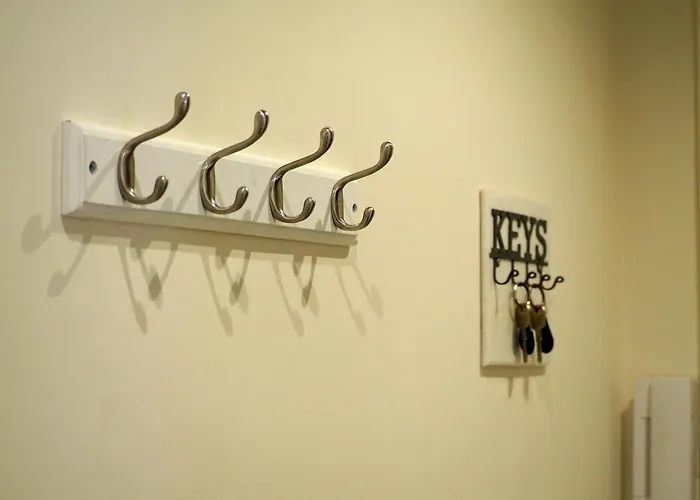 Centre - With Balcony And Stunning Sea View! Apartment